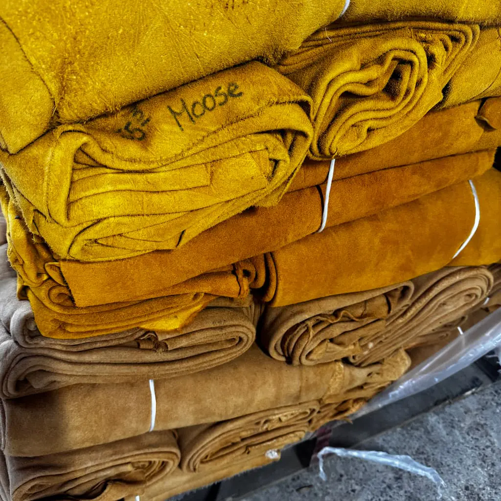 うらしま堂　the custom rawhide Raw Hides – Bill Worb Furs Inc.