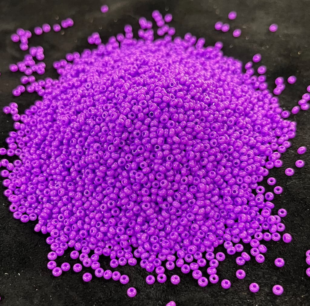 DyedVioletseedbead